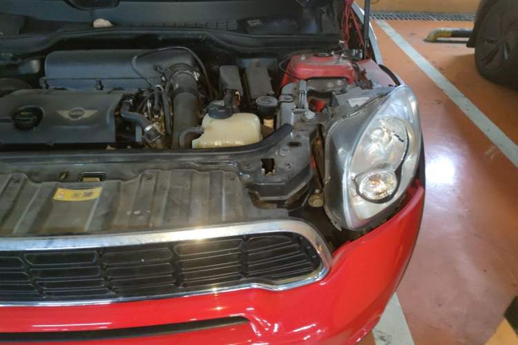Used MINI Countryman 2012 1.6T COOPER S Engine Bay Left