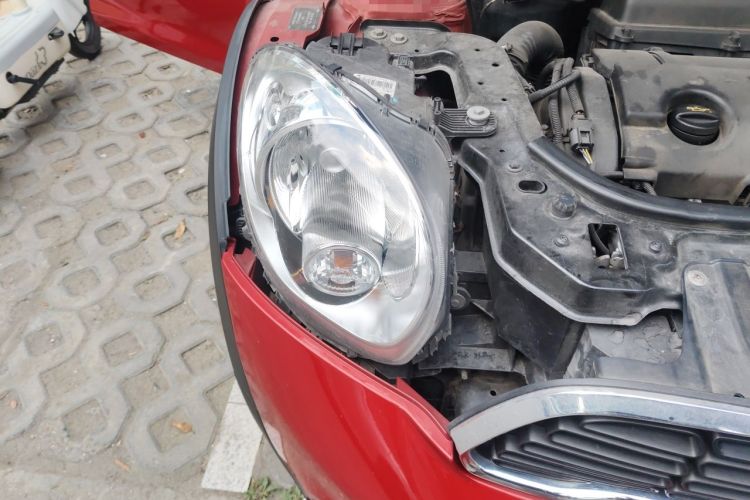 Used MINI Countryman 2012 1.6T COOPER S Engine Bay Right