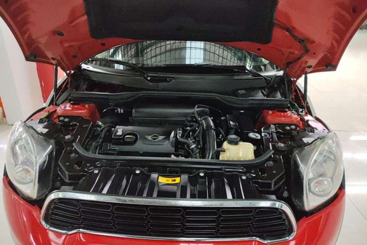 Used MINI Countryman 2012 1.6T COOPER S Engine Bay