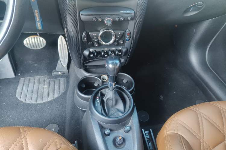 Used MINI Countryman 2012 1.6T COOPER S Gear Lever