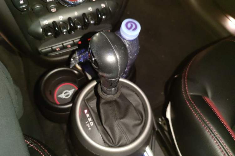Used MINI Countryman 2012 1.6T COOPER S Gear Lever