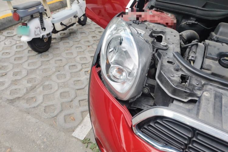 Used MINI Countryman 2012 1.6T COOPER S Right Front Headlight