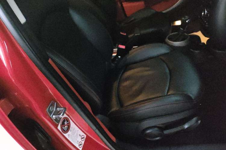 Used MINI Countryman 2012 1.6T COOPER S Right Front Seat