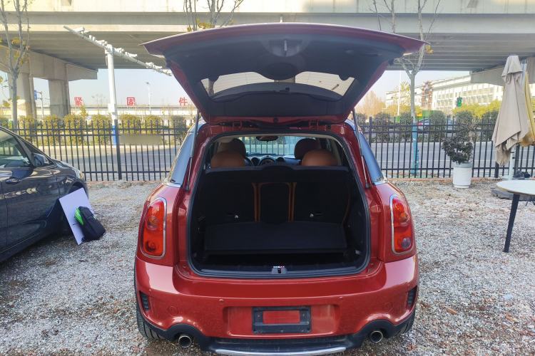 Used MINI Countryman 2012 1.6T COOPER S Trunk