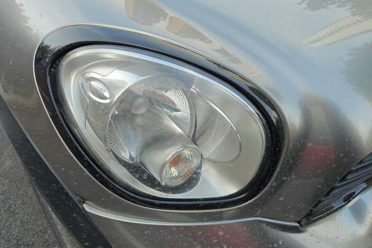 Used MINI Countryman 2012 1.6T COOPER S Right Front Headlight
