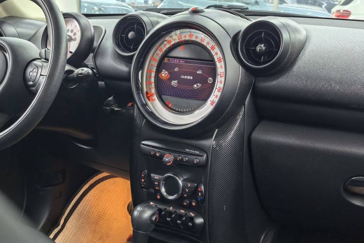 Used MINI Countryman 2012 1.6T COOPER S Audio And AC Panel