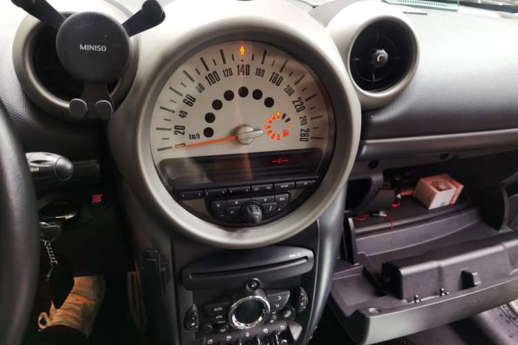 Used MINI Countryman 2012 1.6T COOPER S Audio And AC Panel