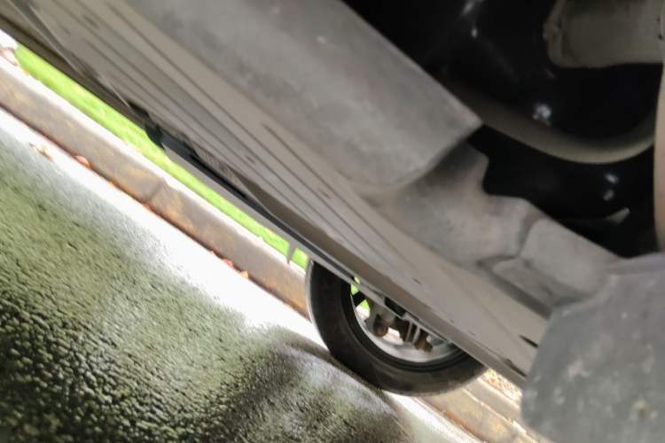 Used MINI Countryman  Chassis Rear Left