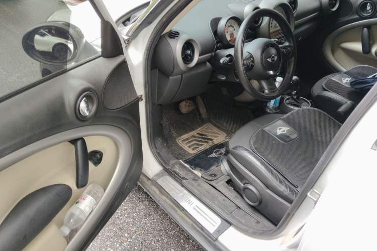 Used MINI Countryman  Driver Seat