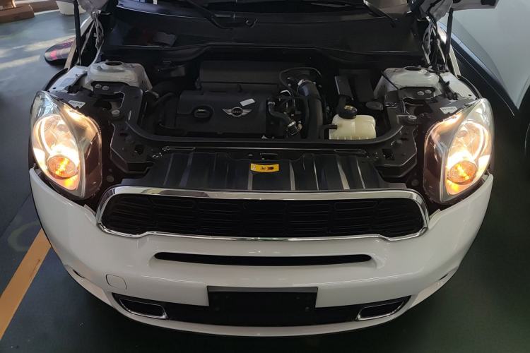 Used MINI Countryman 2012 1.6T COOPER S Engine Bay