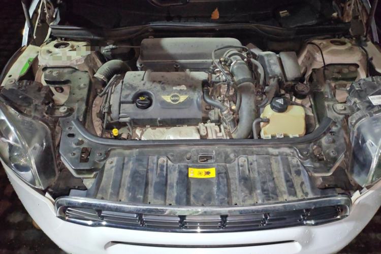 Used MINI Countryman 2012 1.6T COOPER S Engine Bay