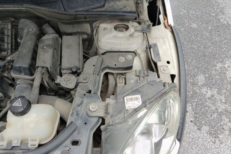 Used MINI Countryman  Engine Bay Left