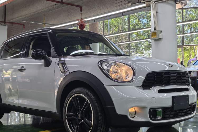 Used MINI Countryman 2012 1.6T COOPER S Exterior 4