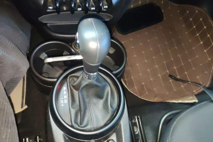 Used MINI Countryman 2012 1.6T COOPER S Gear Lever