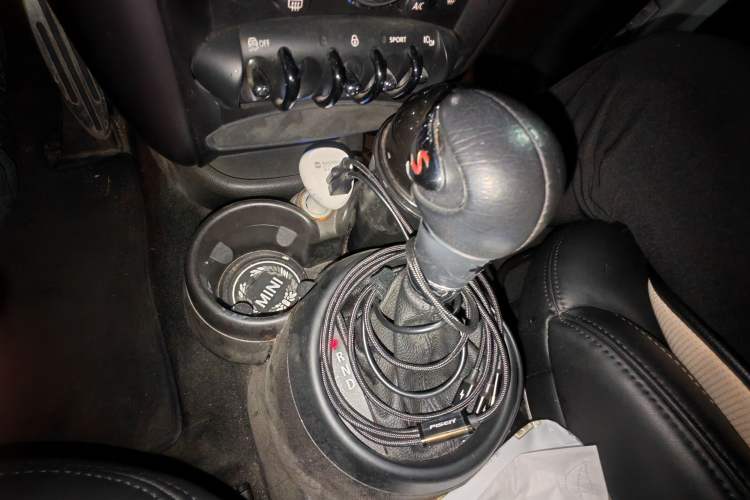 Used MINI Countryman 2012 1.6T COOPER S Gear Lever