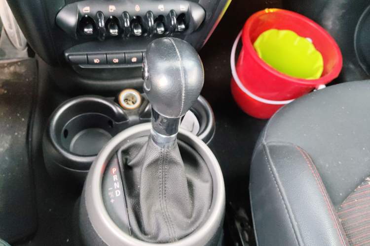 Used MINI Countryman 2012 1.6T COOPER S Gear Lever