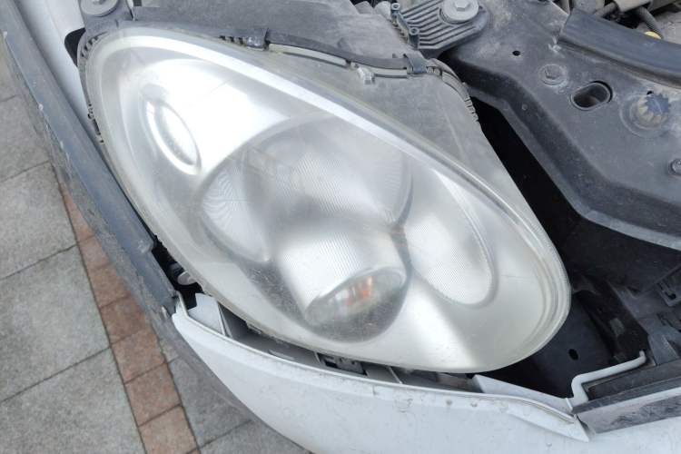 Used MINI Countryman 2012 1.6T COOPER S Right Front Headlight