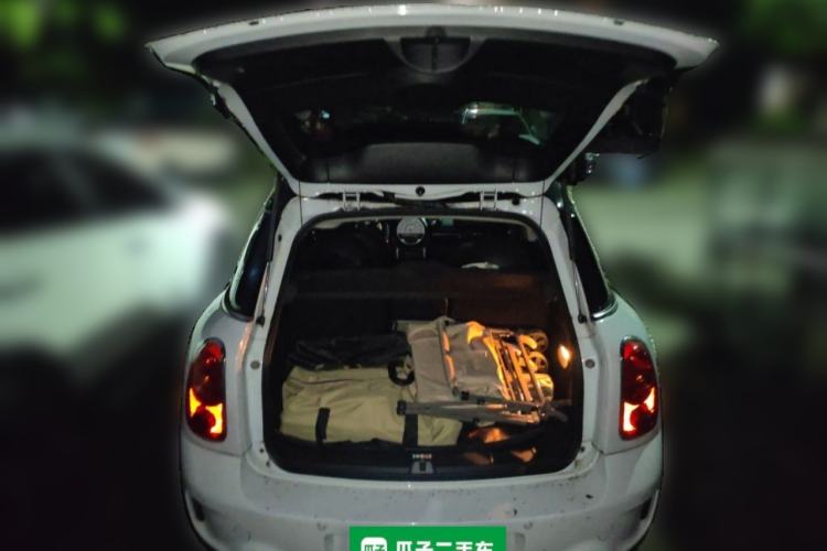 Used MINI Countryman 2012 1.6T COOPER S Trunk