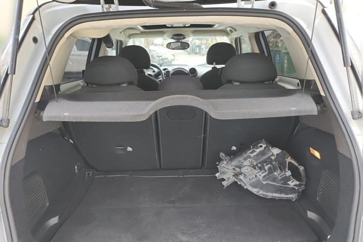 Used MINI Countryman 2012 1.6T COOPER S Trunk