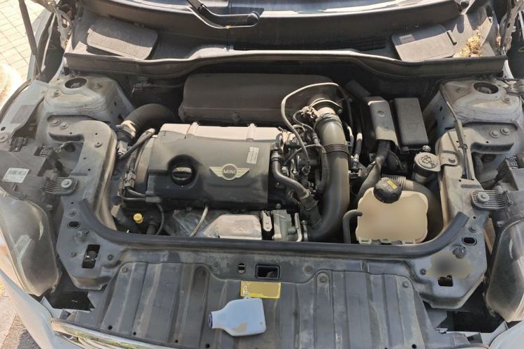 Used MINI Countryman 2013 1.6T COOPER ALL4 Fun Engine Bay