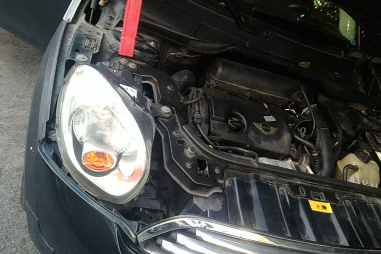 Used MINI Countryman 2013 1.6T COOPER ALL4 Fun Engine Bay Right