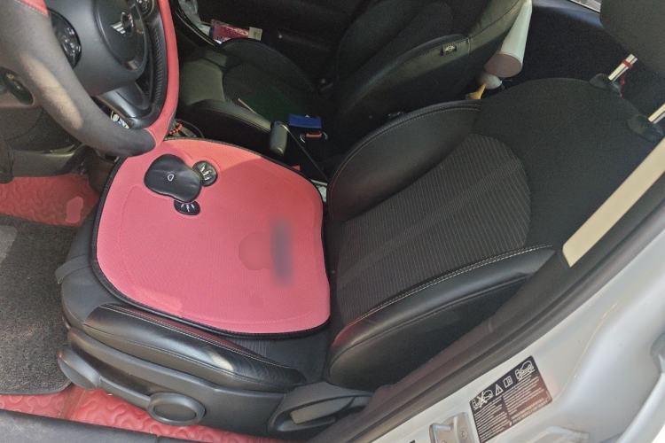 Used MINI Countryman 2013 1.6T COOPER ALL4 Fun Left Front Seat