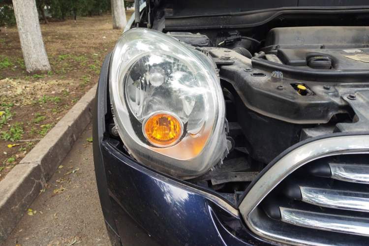 Used MINI Countryman 2013 1.6T COOPER ALL4 Fun Right Front Headlight
