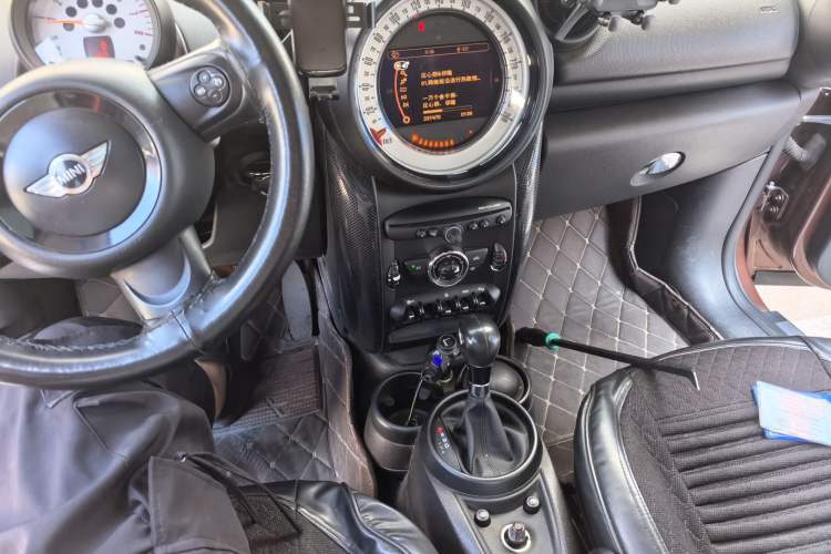 Used MINI Countryman 2013 1.6T COOPER ALL4 Fun Audio And AC Panel