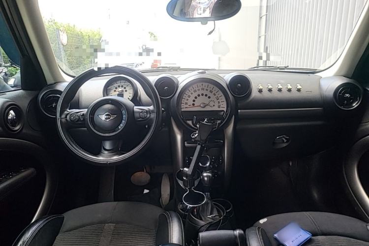 Used MINI Countryman 2013 1.6T COOPER ALL4 Excitement Center Console