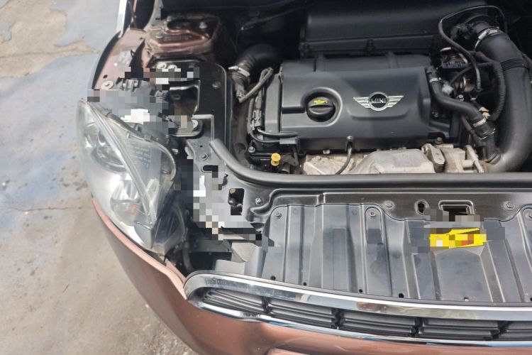 Used MINI Countryman 2013 1.6T COOPER S ALL4 Ski Edition Engine Bay Right