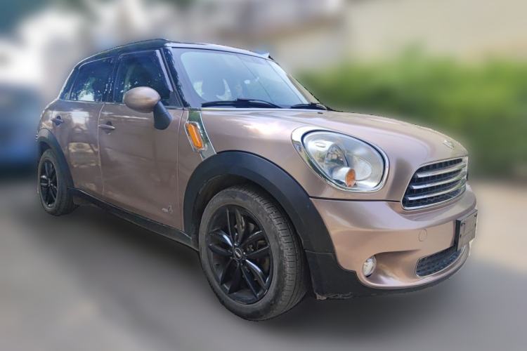 Used MINI Countryman 2013 1.6T COOPER ALL4 Fun Front Right 45 Deg