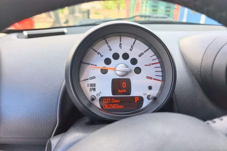 Used MINI Countryman 2013 1.6T COOPER ALL4 Fun Instrument Cluster
