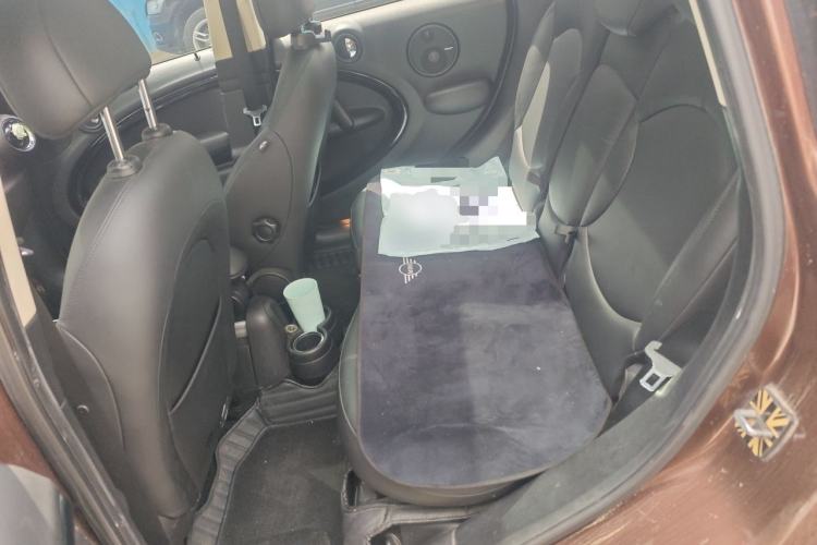 Used MINI Countryman 2013 1.6T COOPER S ALL4 Ski Edition Left Rear Seat