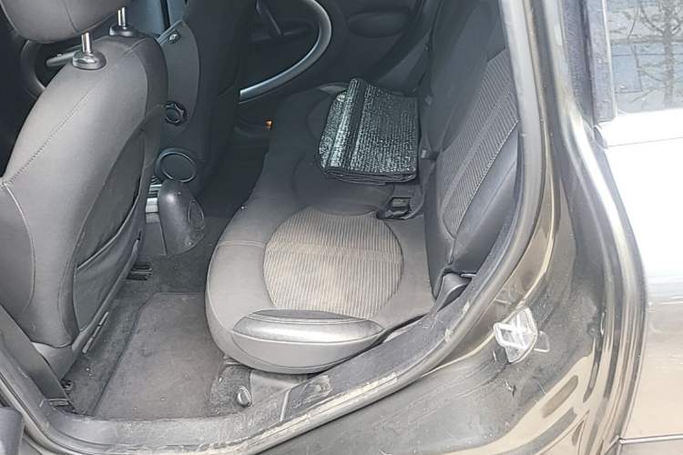 Used MINI Countryman 2013 1.6T COOPER ALL4 Excitement Left Rear Seat