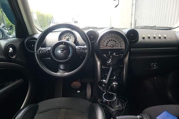 Used MINI Countryman 2013 1.6T COOPER ALL4 Excitement Steering Wheel