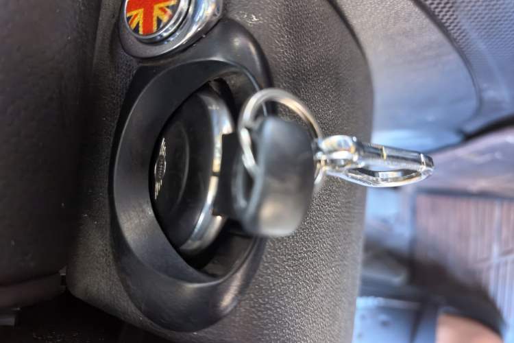 Used MINI Countryman 2013 1.6T COOPER ALL4 Fun Vehicle Key