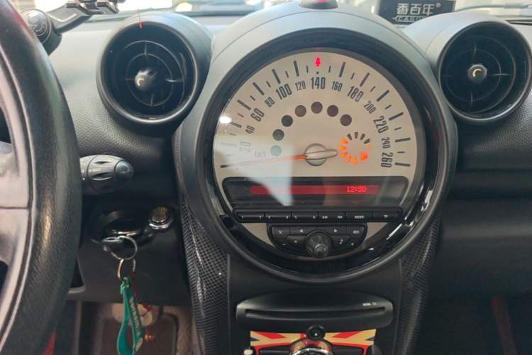 Used MINI Countryman 2013 1.6T COOPER ALL4 Fun Audio And AC Panel