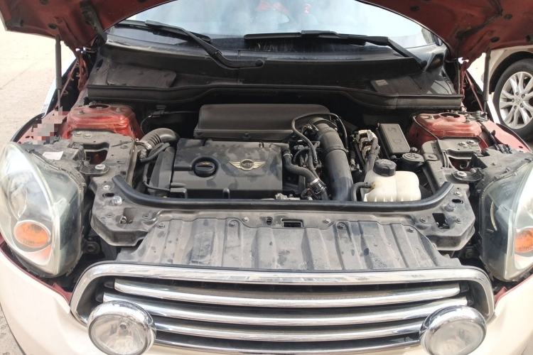 Used MINI Countryman 2013 1.6T COOPER ALL4 Fun Engine Bay