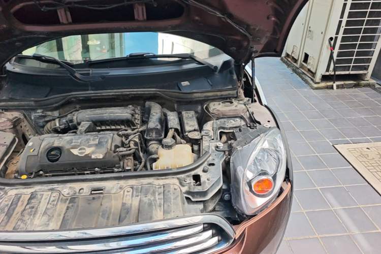 Used MINI Countryman 2013 1.6T COOPER ALL4 Fun Engine Bay Left