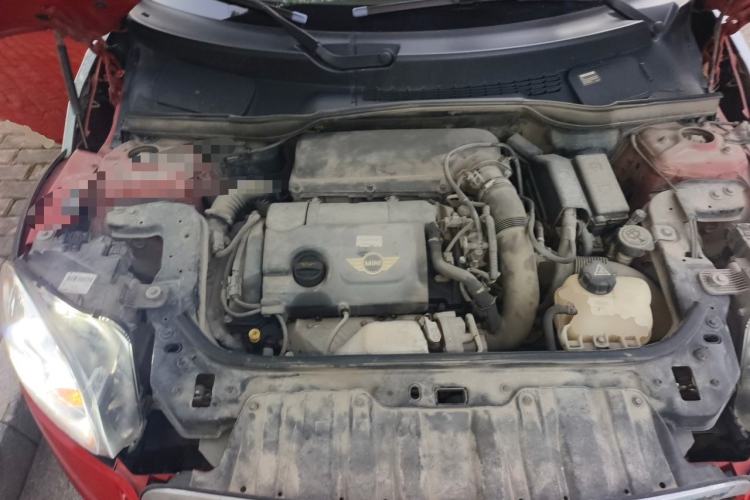 Used MINI Countryman 2013 1.6T COOPER ALL4 Fun Engine Bay