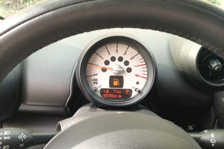 Used MINI Countryman 2013 1.6T COOPER ALL4 Fun Instrument Cluster