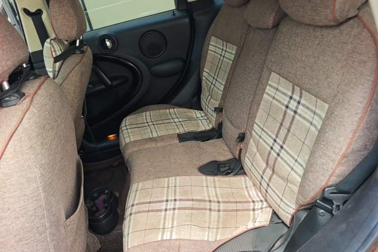Used MINI Countryman 2013 1.6T COOPER ALL4 Fun Left Rear Seat