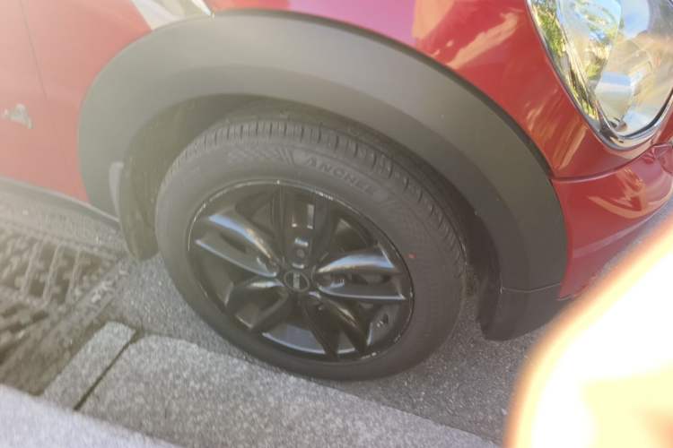 Used MINI Countryman 2013 1.6T COOPER ALL4 Fun Right Front Wheel Hub