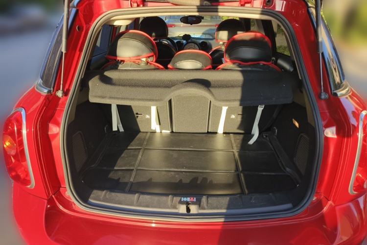 Used MINI Countryman 2013 1.6T COOPER ALL4 Fun Trunk