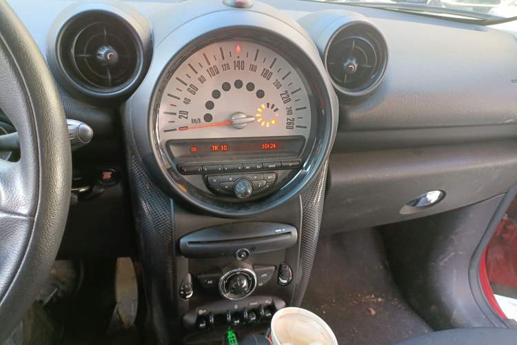 Used MINI Countryman 2013 1.6T COOPER ALL4 Fun Audio And AC Panel