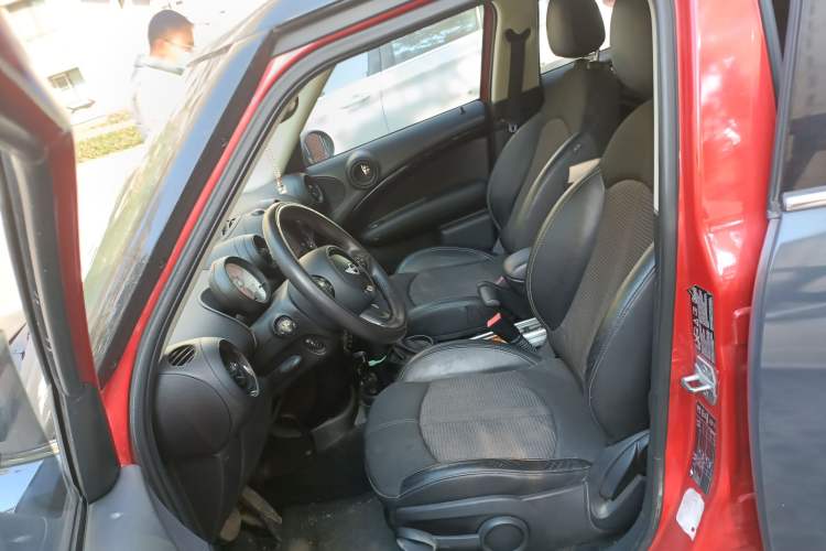 Used MINI Countryman 2013 1.6T COOPER ALL4 Fun Left Front Seat