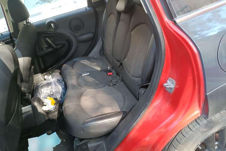 Used MINI Countryman 2013 1.6T COOPER ALL4 Fun Left Rear Seat