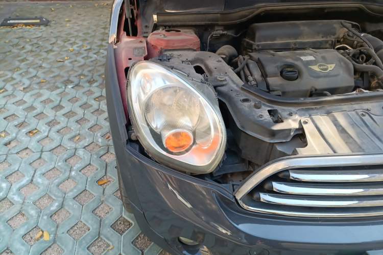 Used MINI Countryman 2013 1.6T COOPER ALL4 Fun Right Front Headlight