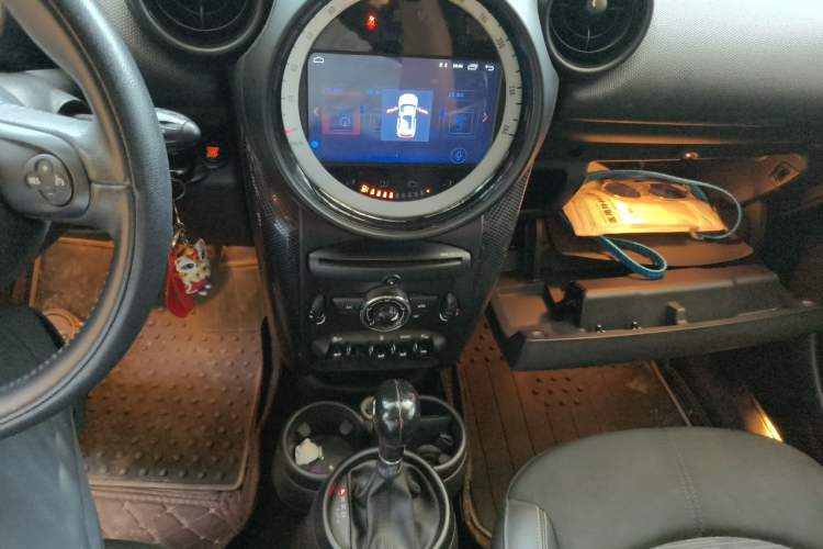 Used MINI Countryman 2013 1.6T COOPER ALL4 Fun Audio And AC Panel