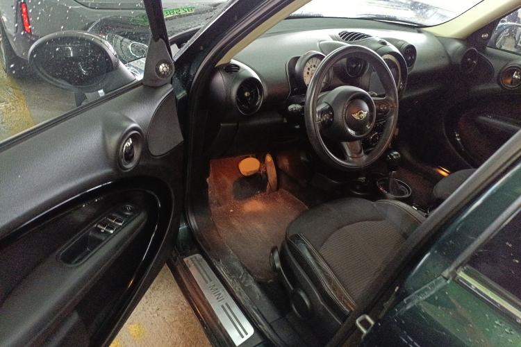 Used MINI Countryman 2013 1.6T COOPER ALL4 Fun Driver Seat